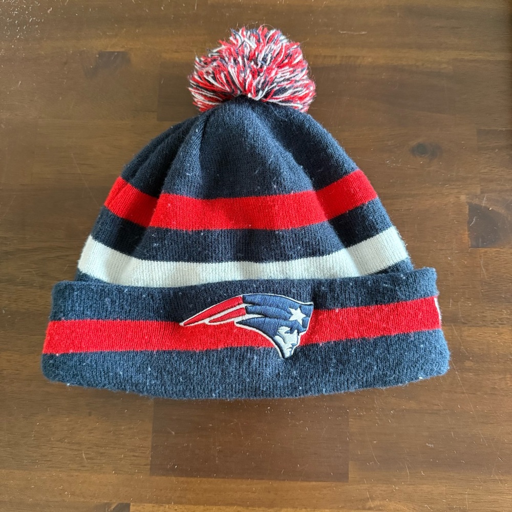 ⭐️ Patriots Knit Pom Beanie